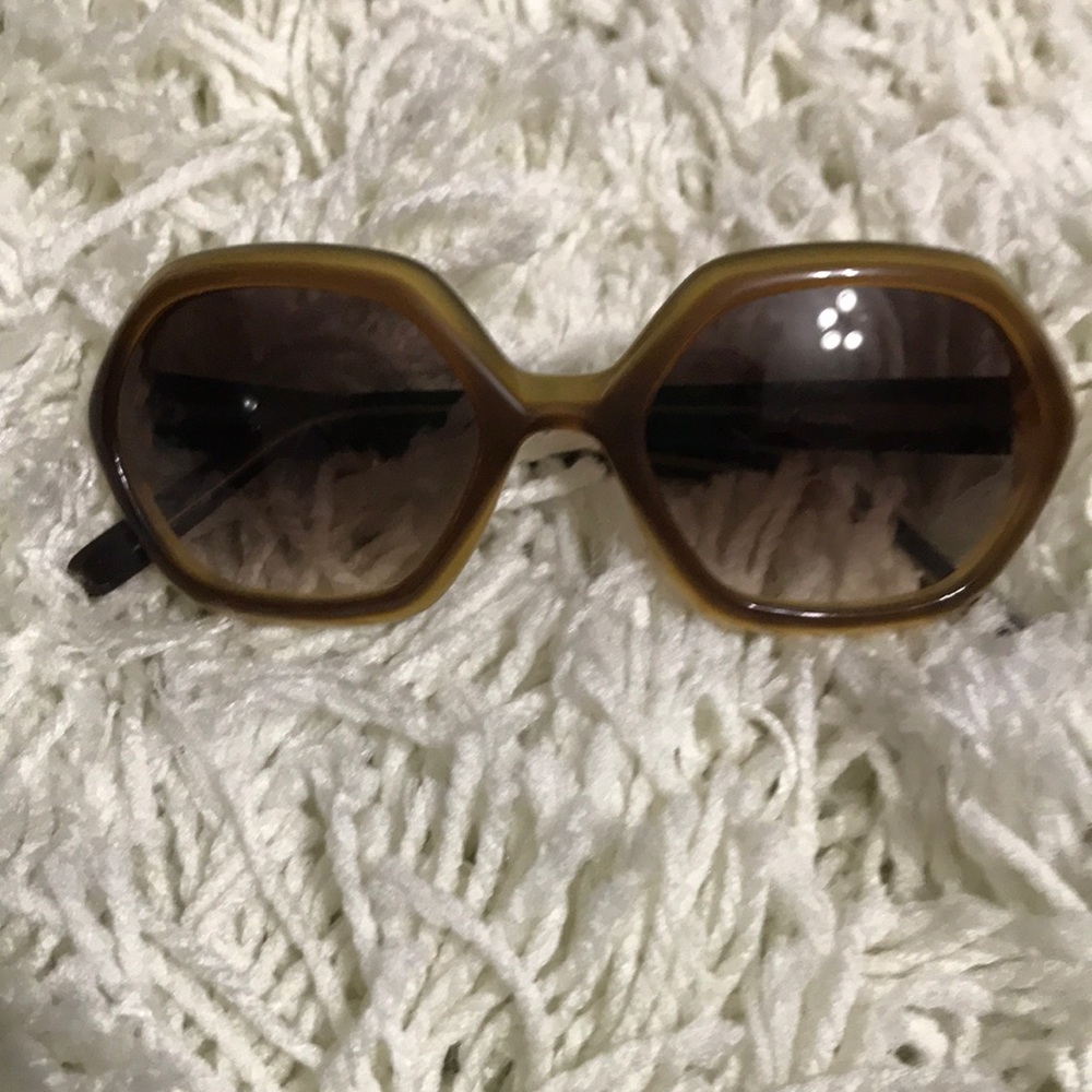 Bebe Vintage style sunglasses